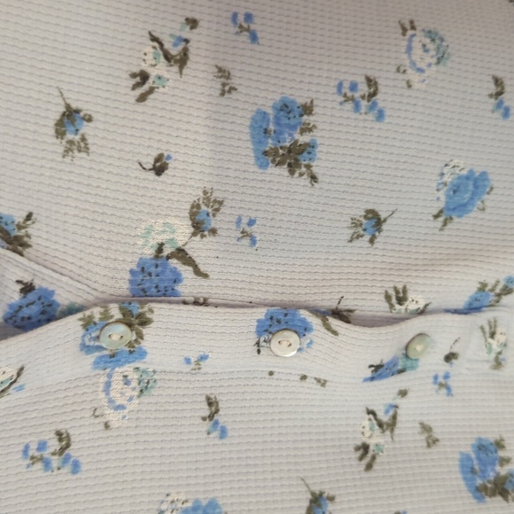 Lucky Brand Blue Floral Women's Waffle Henley - Picture 4 of 5